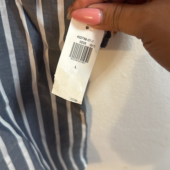 NWT OLD NAVY Blouse - Picture 6 of 6